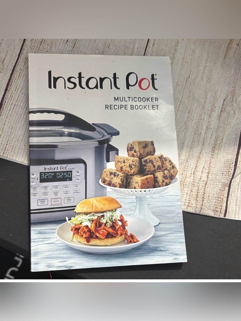 Instant pot multi cooker recipe book